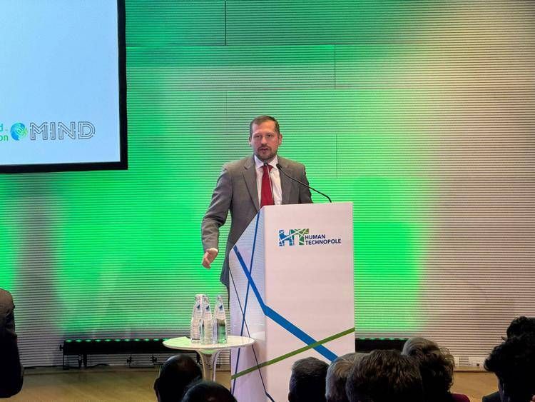 Emanuele Monti, presidente della Commissione Welfare di Regione Lombardia ed Executive board member di Aifa