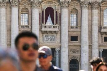 Conclave elegge il nuovo Papa, l'annuncio con l'habemus pap