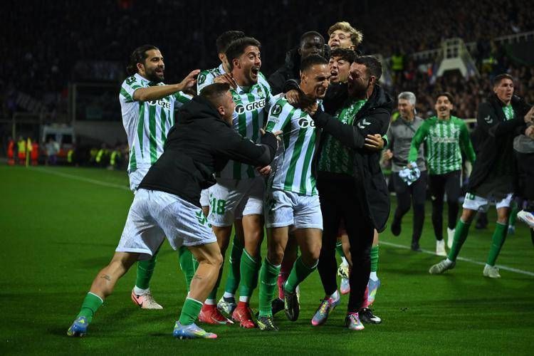 Conference League, Fiorentina-Betis Siviglia 2-2 ai supplementari: spagnoli in finale