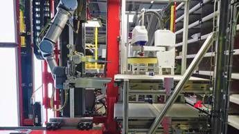 Tecnologia, nasce Vulcan il robot di Amazon dal tocco ‘umano’