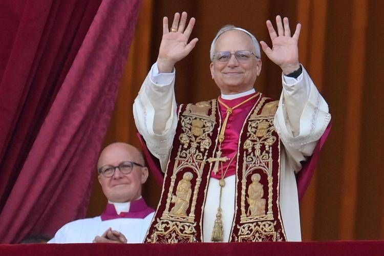 Alcaraz, la Roma e... il baseball, papa Leone XIV e l'amore per lo sport