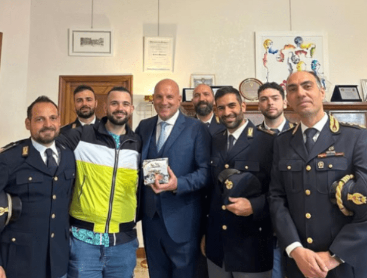 Cicciogamer89 in questura a Roma - Instagram