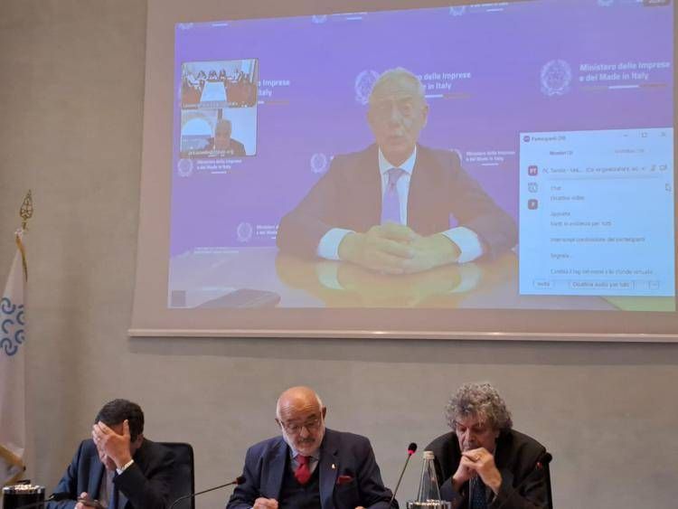 Lavoro, Urso: 