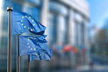 Ucraina, via libera Ue a nuove sanzioni contro Russ