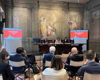 Vasculiti Anca-associate, studio 'alto impatto economico e pochi centr
