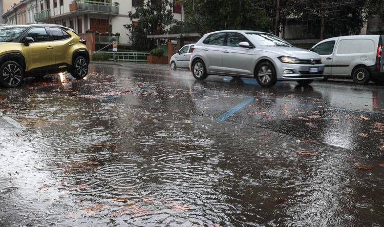 Maltempo, oggi allerta arancione in Sicilia e gialla in altre cinque regioni
