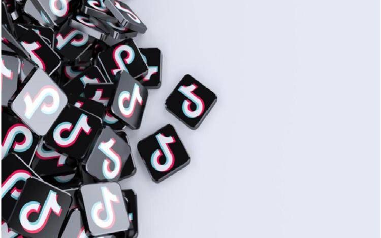 Migliori siti per comprare visualizzazioni TikTok economici (Italia, Paypal, Apple Pay)