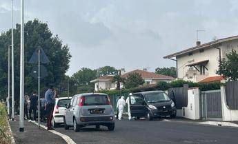 Uccisa a Fregene, nuora aveva cercato sul web come cancellare le tracce sang