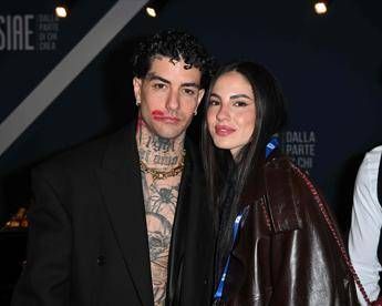 Tony Effe compie 34 anni, Giulia De Lellis: 