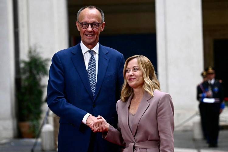 Meloni vede Merz: "Smentita assenza interesse Berlino per Italia"