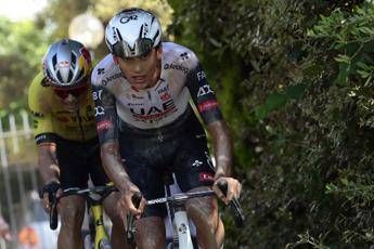 Giro d'Italia, Del Toro è la nuova Maglia Rosa: tappa a Van Ae