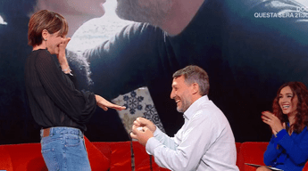 Ilaria Galassi, proposta di matrimonio a 'La volta Buona': la sorpresa in diret