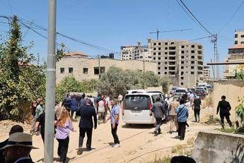 Spari su diplomatici a Jenin, FdI: 