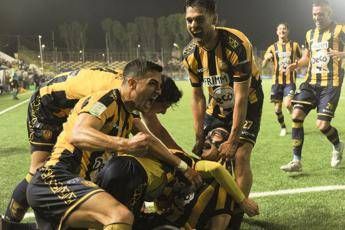 Playoff Serie B, vincono l'andata Juve Stabia e Spez