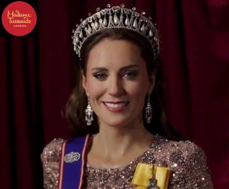Kate Middleton, nuova statua di cera al Madame Tussauds - Video