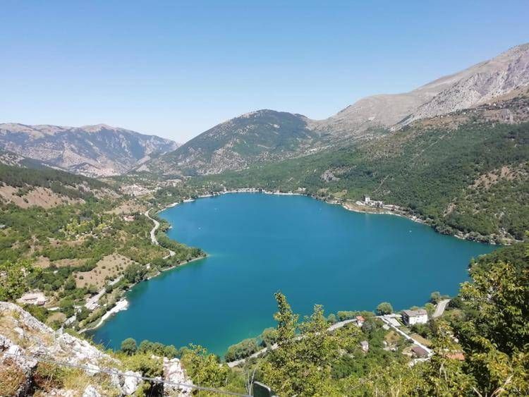 Lago di Scanno (L'Aquila) - Adnkronos