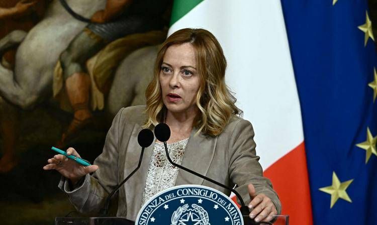 Ucraina, Meloni: "Da Russia nessun passo verso la pace. Con Trump lavoriamo per negoziati"