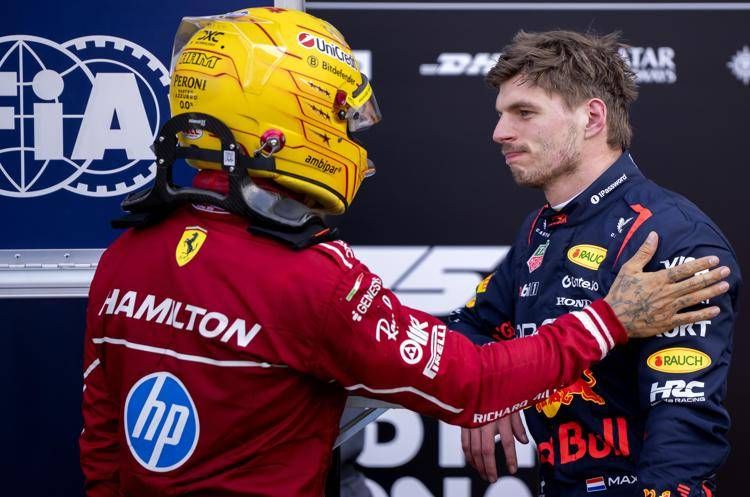 Lewis Hamilton e Max Verstappen - Ipa/Fotogramma
