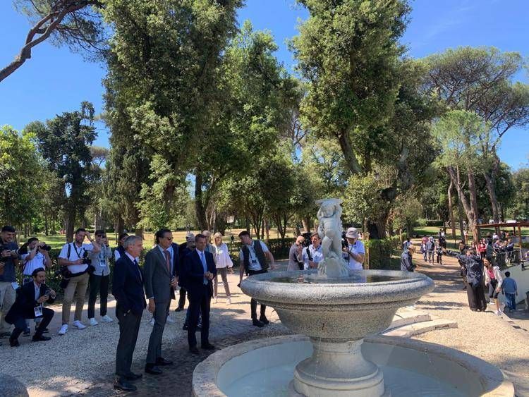 Piazza di Siena, presentato il restauro della Fontana dei Pupazzi, Nepi 'emozione forte, eredità per le nuove generazioni'