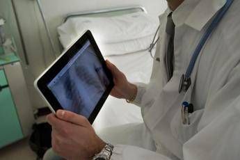 <div>Sindacati medici: 