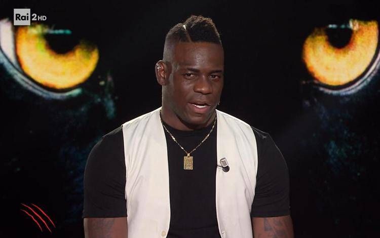 Balotelli a Belve, il 'nemico' nel calcio e la risposta a Mourinho