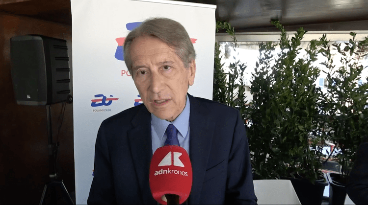Ue, Terzi: 