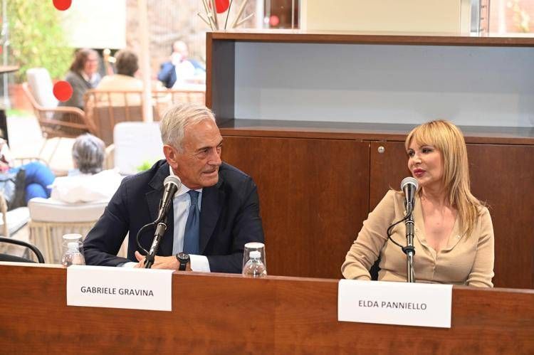 Gabriele Gravina_Elda Panniello