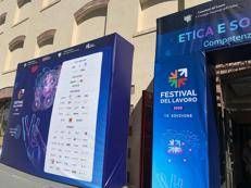 Festival del lavoro: per italiani centrali salari e sicurezza nell'ambiente lavorativo