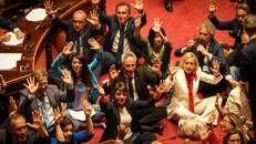 Dl Sicurezza, la protesta in Senato di Pd, M5S e Avs - Adnkronos