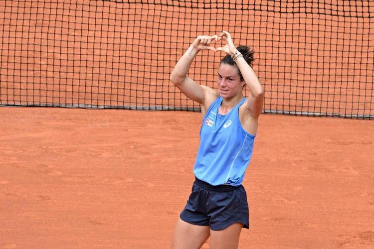 Lois Boisson, chi è la tennista figlia d'arte che ha 'stregato' il Roland Garros