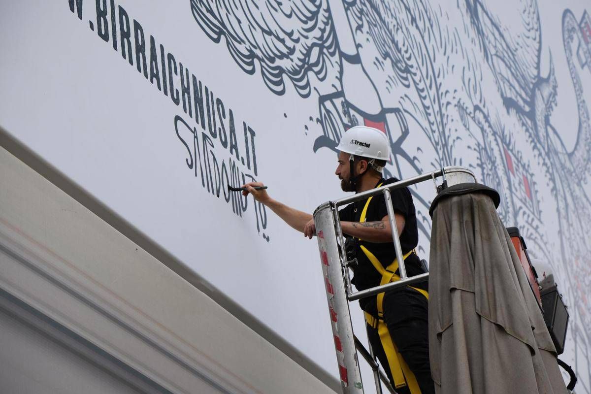 Ambiente, Ichnusa dalla Sardegna a Milano contro l'abbandono del vetro