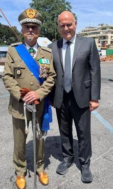 Il Generale Carlo Catalano, Ispettore Generale della Sanità Militare, e il presidente Fiaso Giovanni Migliore