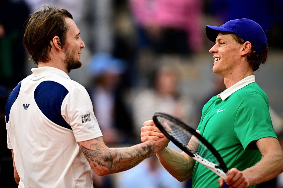 “Neredeyse Sinner'ı Yendiğim”, Bublik Roland Garros'ta 'gülüyor'. Mesaj