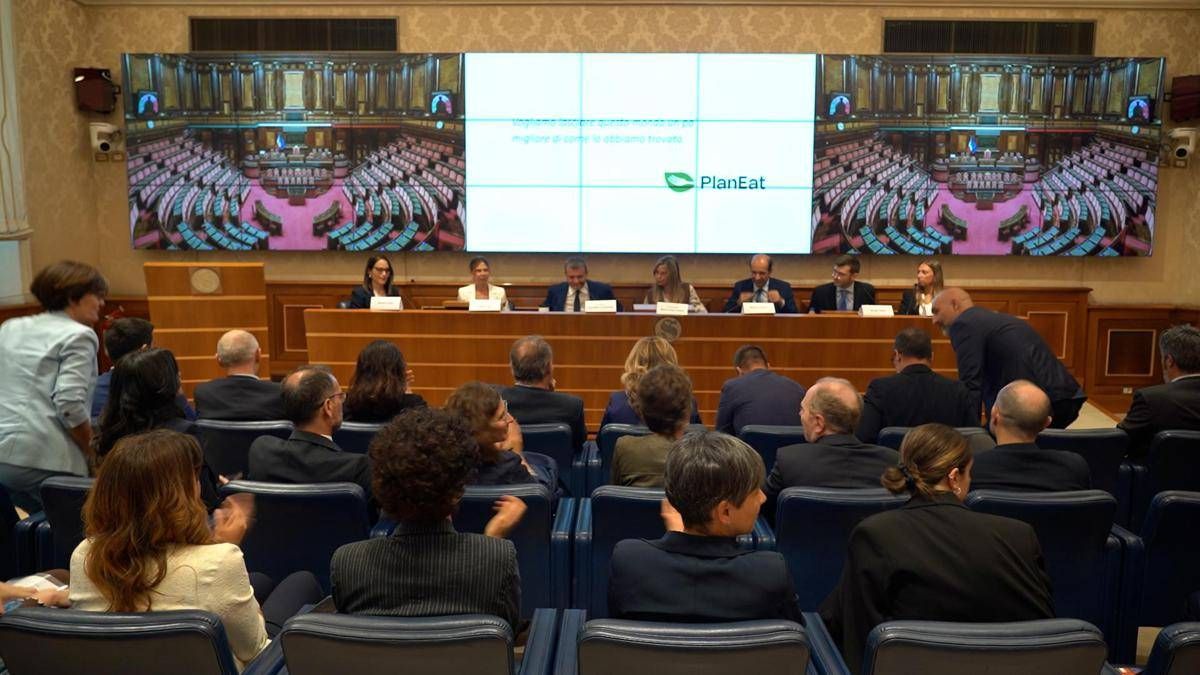 Spreco alimentare, presentata al Sentato piattaforma PlanEat