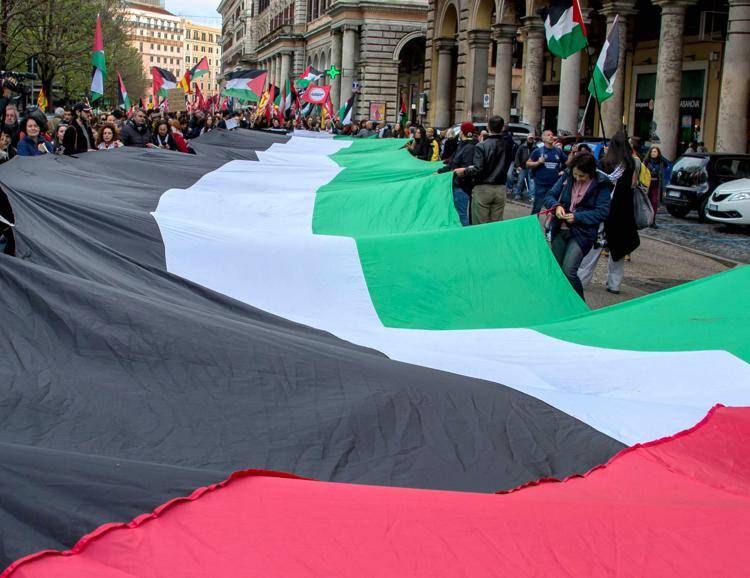 Centrosinistra in piazza per Gaza, oggi manifestazione Pd-M5S e Avs