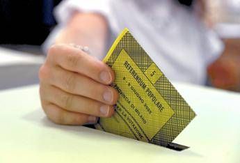 Referendum, urne aperte oggi fino alle 23: quesiti, orari e quor