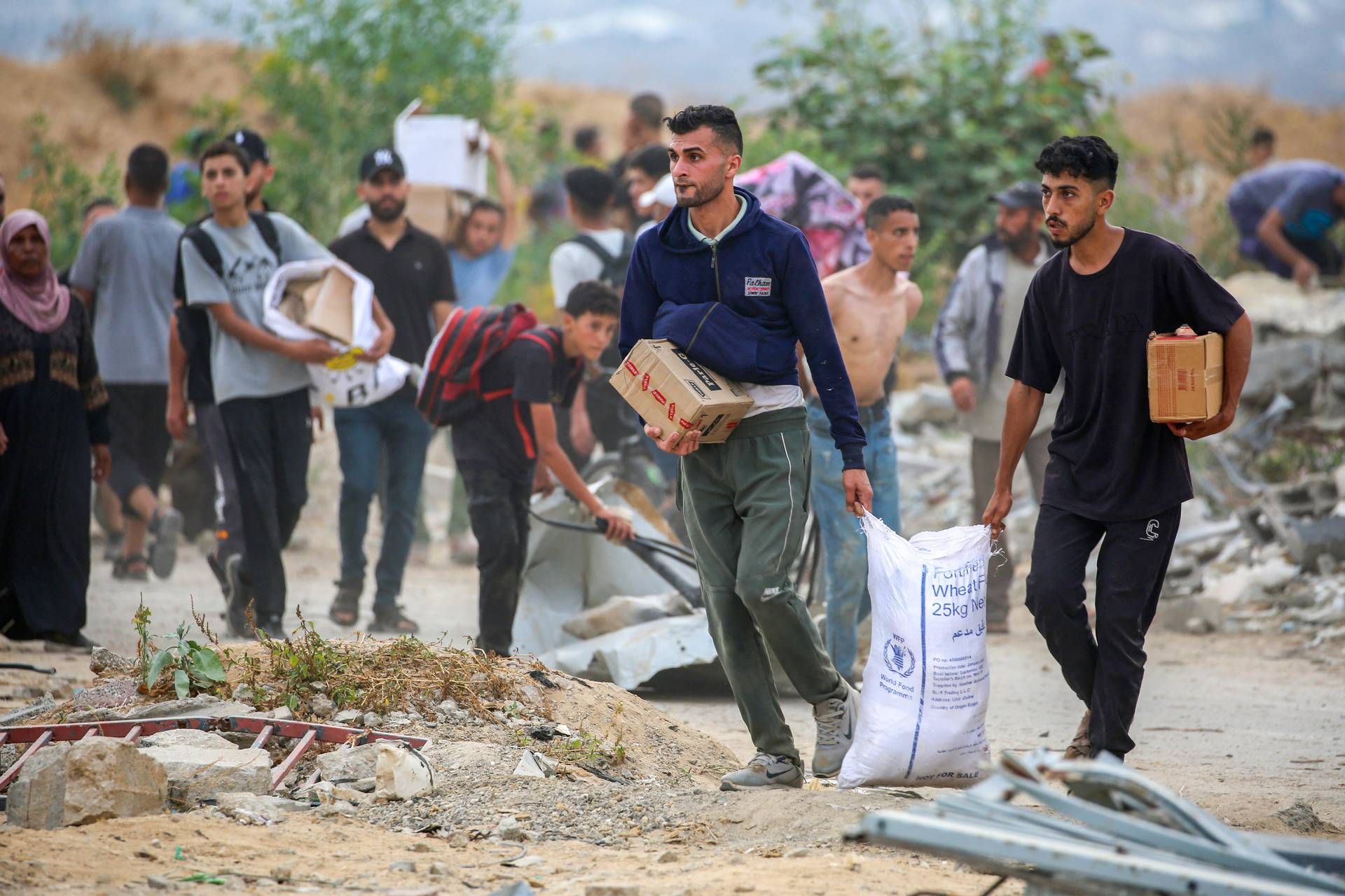 Gaza, Haaretz: "5 persone uccise da Idf vicino centro distribuzione aiuti"