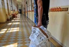Chiusura del seggio dopo il referendum - Fotogramma /Ipa