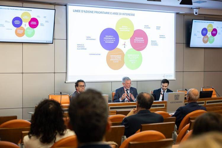 Assemblea_Cluster_Lombardo