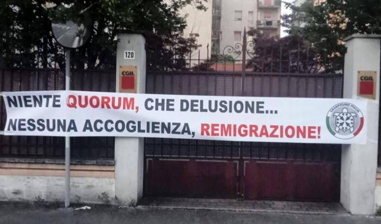 Referendum, Casapound ironizza su flop quesito cittadinanza: 