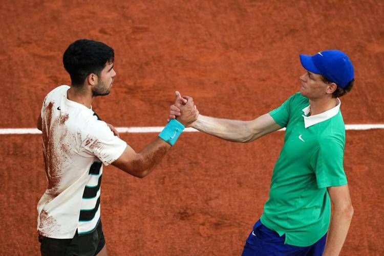 Cinque ore senza pause, Bertolucci elogia Sinner-Alcaraz. Poi 'attacco' a Djokovic?