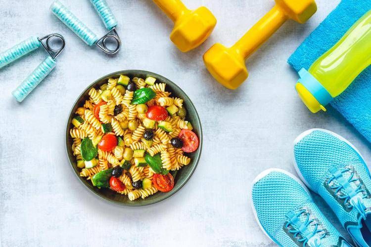 Alimentazione, la pasta da quasi 50 anni nel menù degli atleti e la scienza ne conferma l'utilità