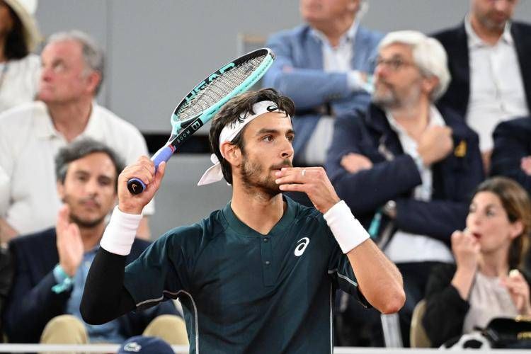 Musetti salta il Queen's dopo l'infortunio al Roland Garros. Verso il forfait anche Berrettini