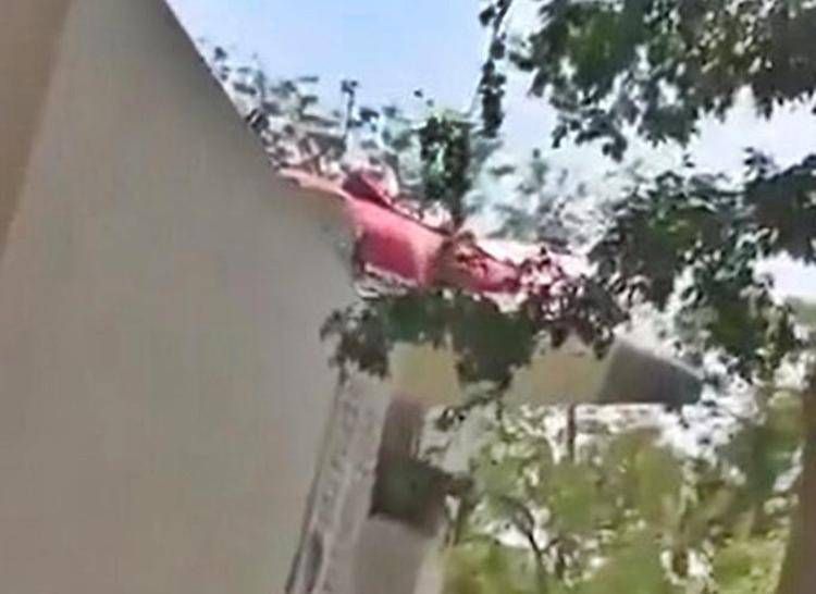 L'aereo precipitato sullo studentato - Ipa