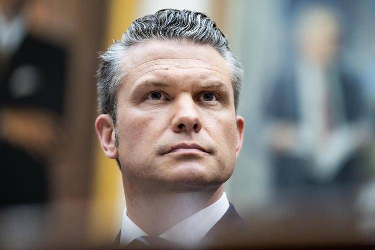 Usa, capo del Pentagono: "Invasione di Panama e Groenlandia? Abbiamo i piani pronti"