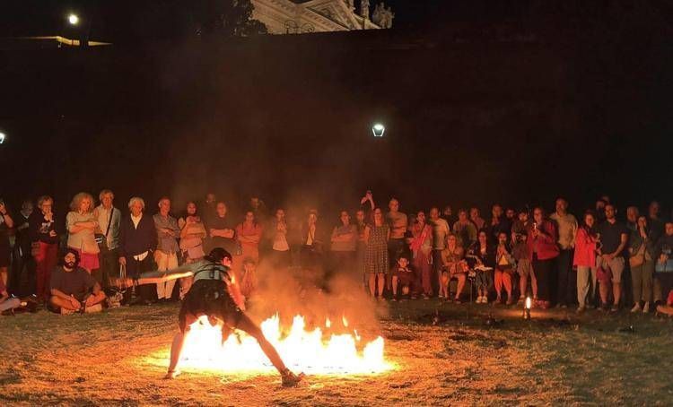 A Roma la Notte delle Streghe per la festa di San Giovanni, solstizio d'estate.