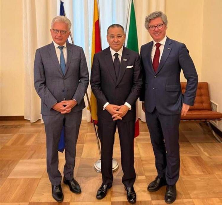 Incontro tra Kamel Ghribi, presidente di Gksd Investment Holding e vice presidente del Gruppo San Donato, e l’ambasciatore tedesco a Roma