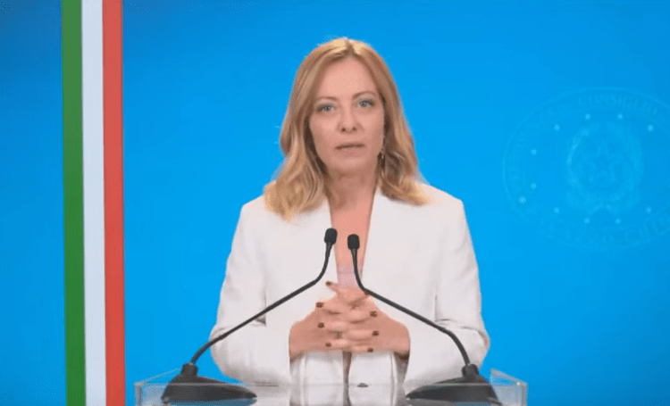 Meloni: "Governo vuole colmare divari tra territori e rendere Ssn moderno ed efficiente" Meloni: "Governo vuole colmare divari tra territori e rendere Ssn moderno ed efficiente"