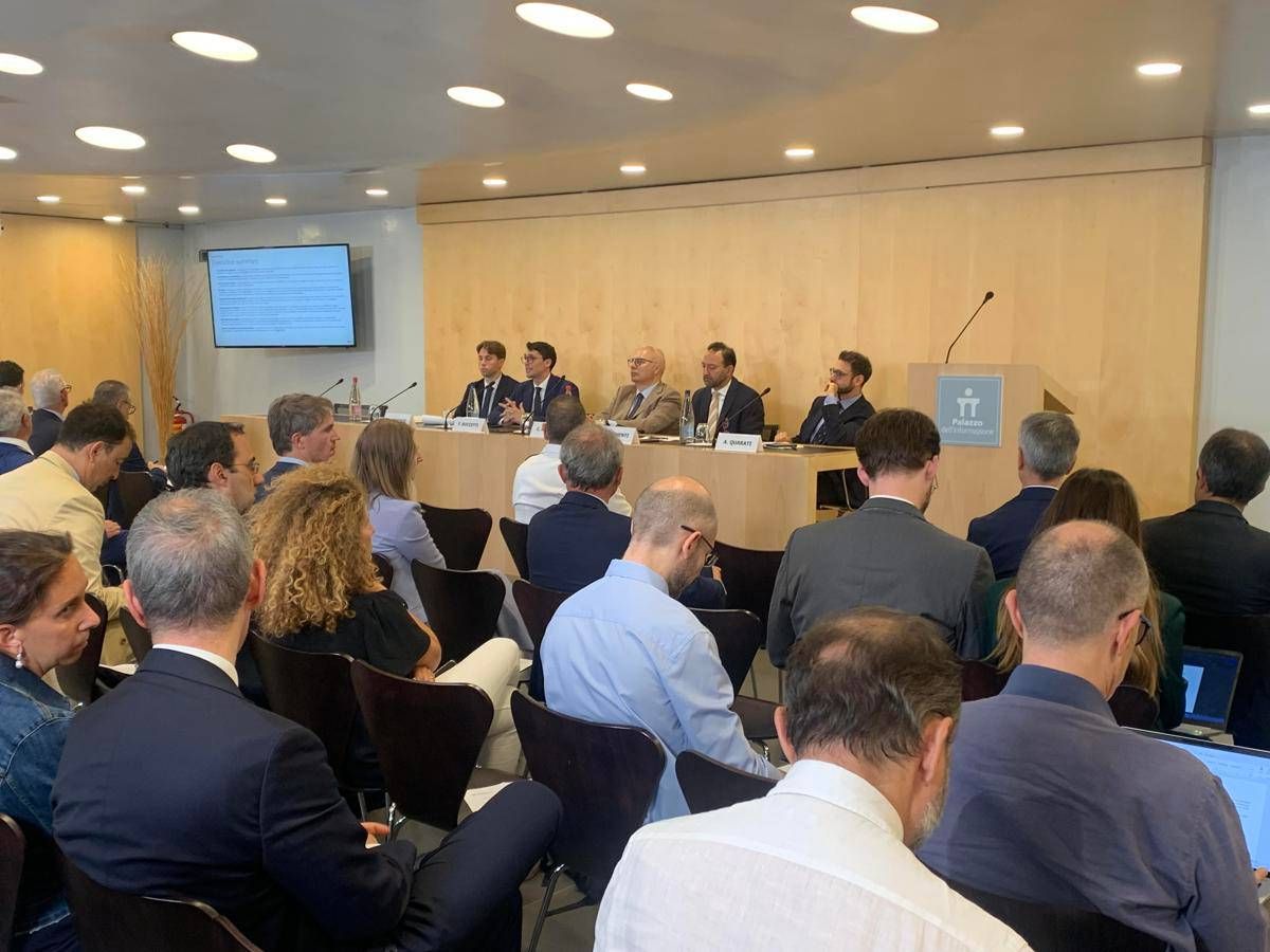 Il gnl e il biognl, soluzioni dell’oggi e del futuro per la decarbonizzazione dei trasporti e dell’industria