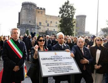 Napoli, deturpata la targa per Giogiò. La mamma: 